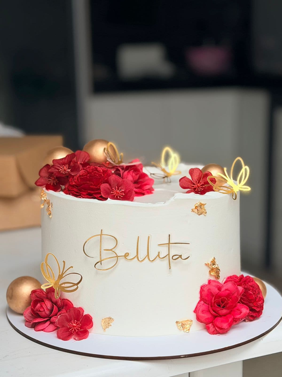 Torta grande decorada